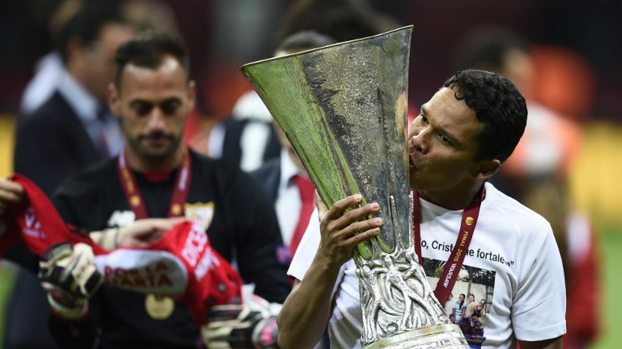 Carlos Bacca Juara Bersama Sevilla