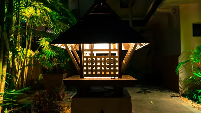 ide lampu taman (ilustrasi by Freepik/topntp26)