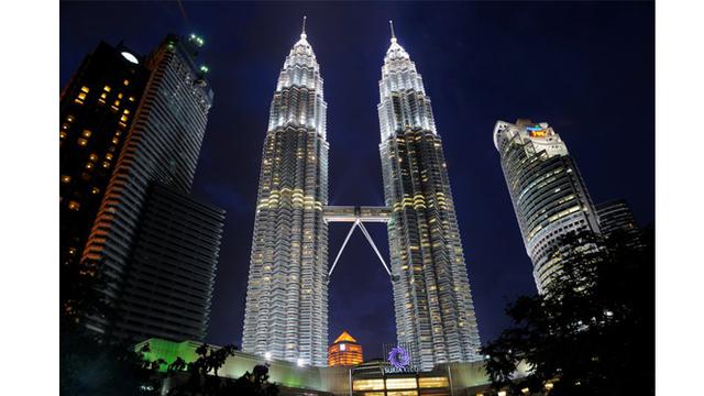 menara petronas kota kinabalu