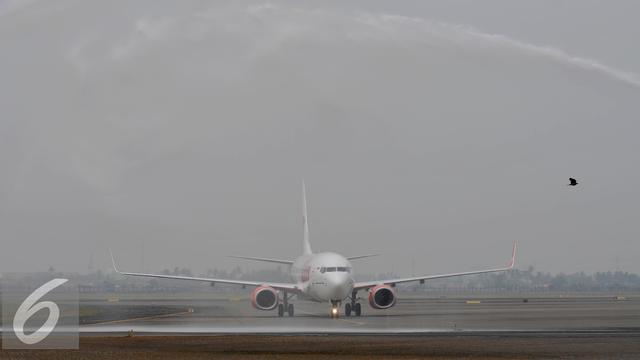 20150819-Pesawat-Baru-Lion-Air-Tangerang-Edward-Sirait