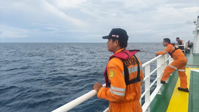 Operasi pencarian kapal ambulans yang hilang kontak di perairan Selat Makassar, Kabupaten Pangkep, resmi dihentikan.