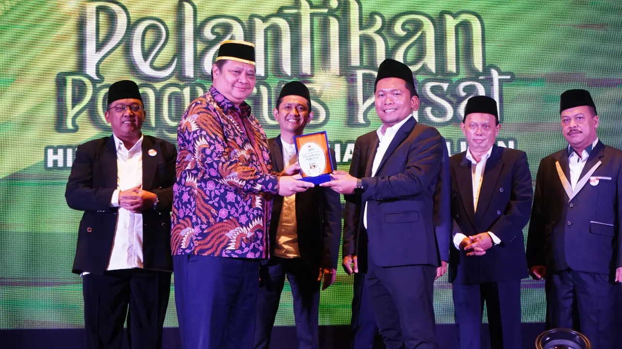 Menteri Koordinator Bidang Perekonomian Airlangga Hartarto dalam Pelantikan Pengurus Pusat Himpunan Pengusaha Nahdliyin (HPN) Masa Khidmad 2022- 2027 di Hotel Sultan Jakarta, Rabu (8/6/2022). ( Sumber ekon.go.id )