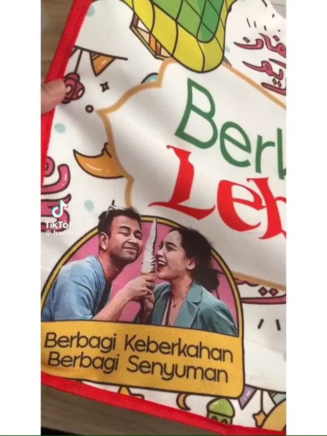 Unboxing Hampers Lebaran Raffi Ahmad dan Nagita Slavina. (tiktok/hanmiga_)