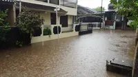 Banjir di Bintaro sektor 3 A (TMC Polda Metro)