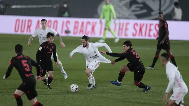 Real Madrid Ditahan Imbang Real Sociedad 1-1