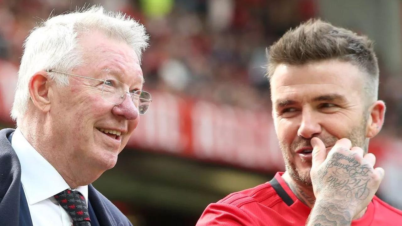 1. Sir Alex Ferguson Sangat Menjaga Beckham Seperti Seorang Ayah