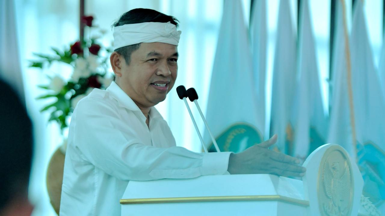 VIDEO: Bonus Cair, Penampakan Gepokan Duit Demul Bonus Buat Persib Hasil Bongkar Celengan