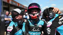 Dani Holgado (tengah) gabung BK8 Gresini Racing MotoGP Team di MotoGP 2027. (Dok. motogp.com)