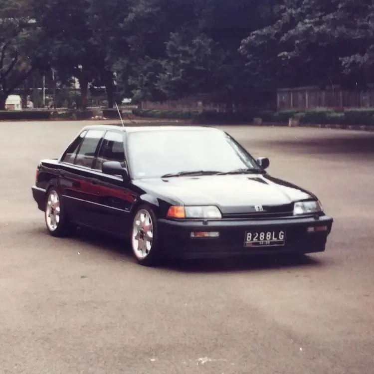 15 Potret Jepretan Mobil Modifikasi Era 1990an, Nostalgia Kala