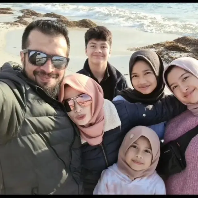 Potret liburan Primus Yustisio dan Jihan Fahira. (Foto: Instagram/jihanfahirayustisio_)