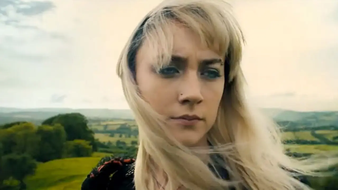 saoirse-ronan-130930b.jpg