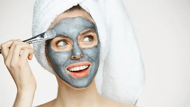 Scrub dari Kayu Manis dan Madu