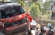 Detik-Detik Bus Rombongan RS Bina Sehat Alami Kecelakaan Maut Usai Wisata di Bromo