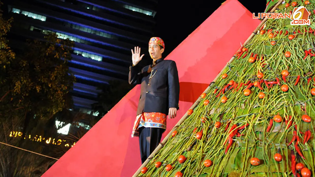 jokowi-tumpeng130624c.jpg