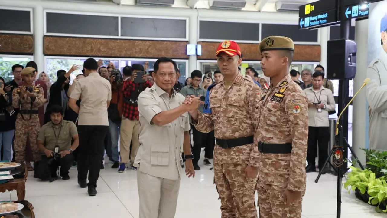 Mendagri Lepas Praja IPDN ke Aceh Tamiang (foto: Puspen Kemendagri)