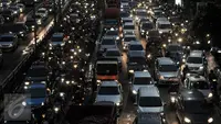 Sering Berkendara Malam Saat Ramadan? Perhatikan 5 Hal Penting Ini