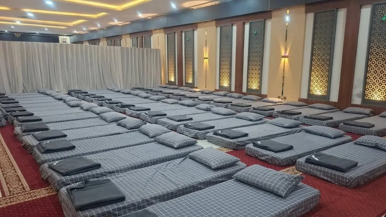Jemaah Haji di Cianjur Bakal Bermalam di Kantor Polisi
