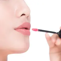 Kulit terang / copyright shutterstock