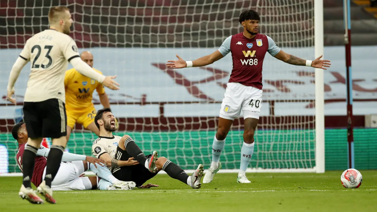 FOTO: Manchester United Lumat Aston Villa 3-0