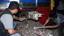 Akibat kejadian ini kereta yang datang dari arah Stasiun Senen, menuju Kemayoran dan sebaliknya hanya menggunakan satu jalur. Kamis (29/05/2014) (Liputan6.com/Faisal R Syam)