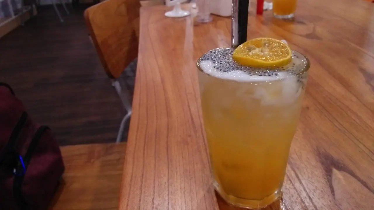 es sirup kelapa muda