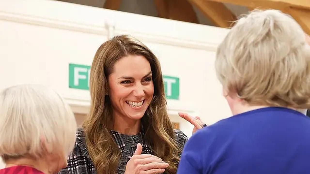 Bukan Wig, Kate Middleton Diyakini Ahli Pakai Ekstensi untuk Rambut Pirangnya yang Viral