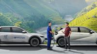 Layanan Hyundai Mobile Charging dapat membantu pemilik mobil listrik yang kehabisan baterai dengan cara vehicle to vehicle