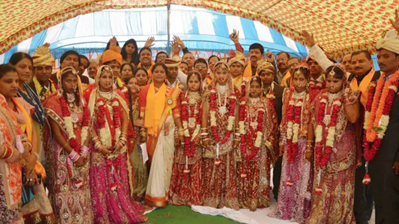 Salut, Pria Ini Biayai Pernikahan 151 Wanita Yatim di India