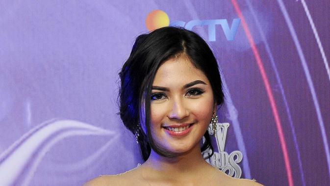 Lucunya Jessica Mila Kecil di Video Klip Sheila on 7 
