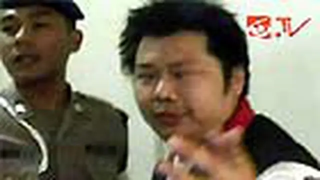Menilang, Jempol Polisi Nyaris Putus