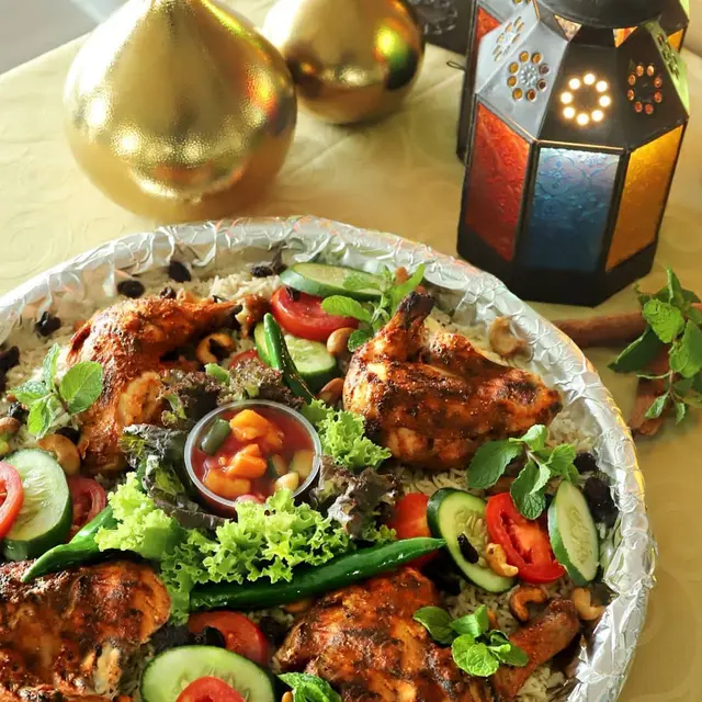 Menyambut Ramadan Bersama Keluarga dengan Sajian Nasi Kebuli Porsi Besar