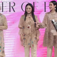 Rachel Vennya jadi muse di acara fashion show [Fimela.com/Daniel Kampua]