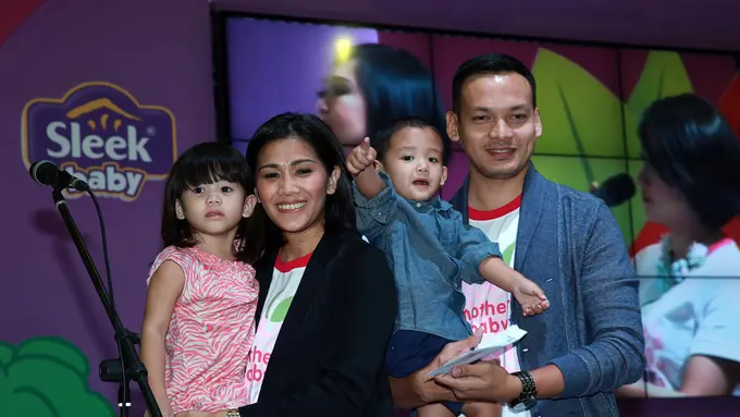 Ben Joshua dan keluarga