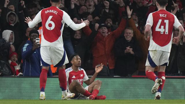 Foto: Penampilan Menawan Duo Wonderkid Jebolan Piala Dunia U-17 saat Bawa Arsenal Permailukan Man City di Liga Inggris