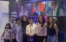 Gaya Artis Hadiri Pameran BTS BSTARVERSE, dari Luna Maya hingga Mikha Tambayong Tampil Memukau Pakai Baju Serba Ungu