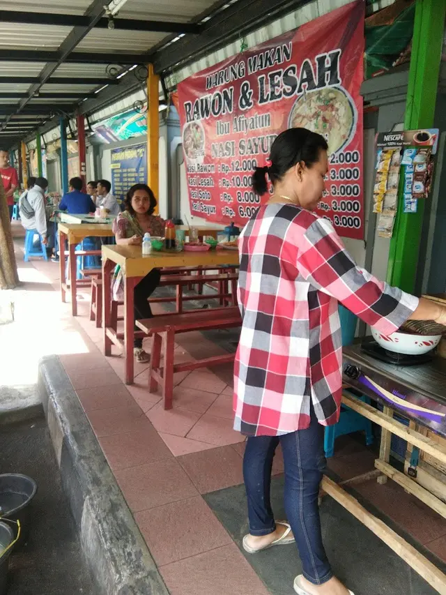 Rekomendasi Tempat Makan Nasi Lesah di Magelang