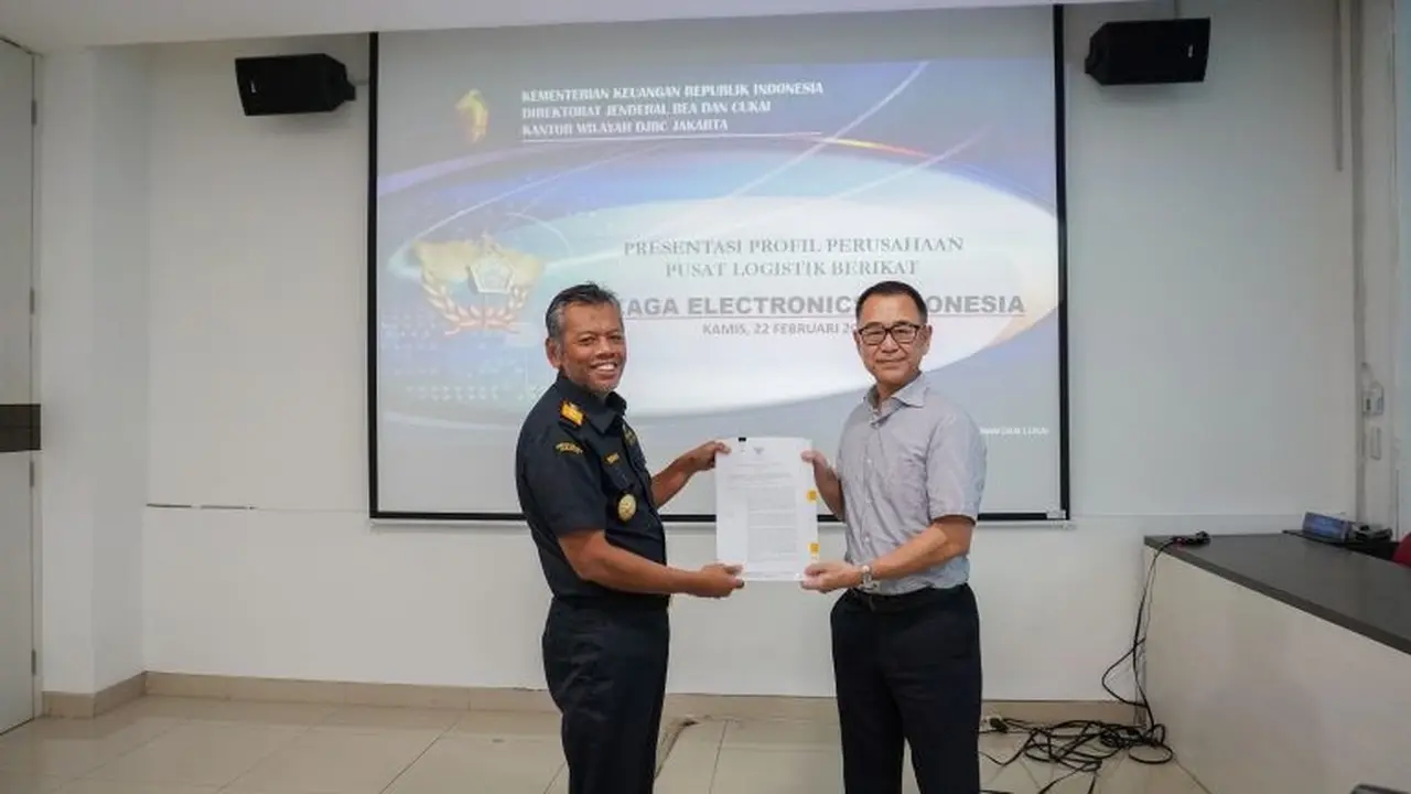 Kantor Wilayah (Kanwil) Bea Cukai Jakarta memberikan izin pusat logistik berikat (PLB) kepada PT Kaga Electronics Indonesia (PT KGI).
