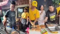 7 Potret Dapur di Warung Burger Aldi Taher yang Viral, Curi Perhatian