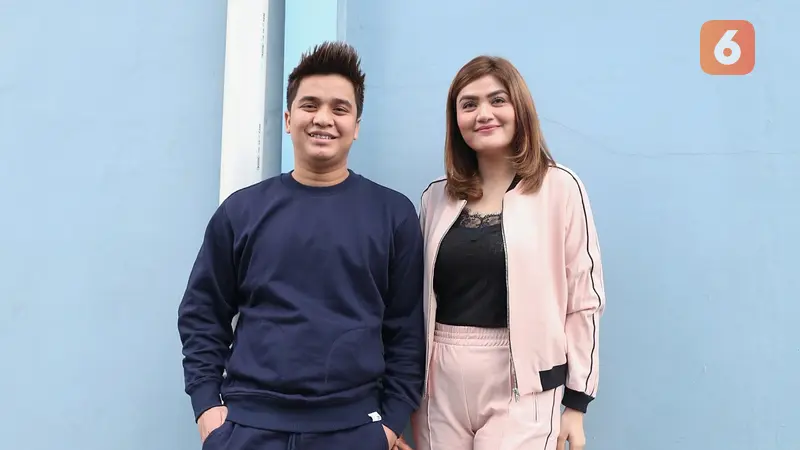 [Bintang] Billy Syahputra dan Hilda Vitria