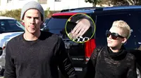 Miley Cyrus Masih Simpan Cincin Tunangan dari Liam Hemsworth