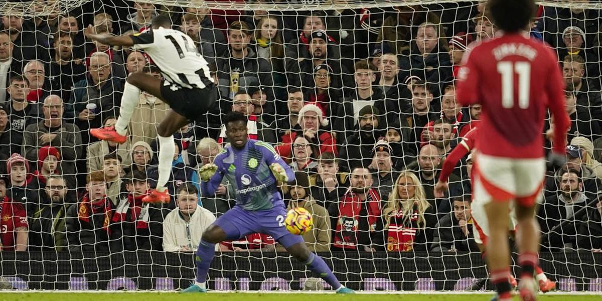Link Live Streaming Newcastle vs Manchester United - Premier League/Liga Inggris
