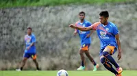 Gelandang Arema Jadi Tumbal Kemenangan atas Persela