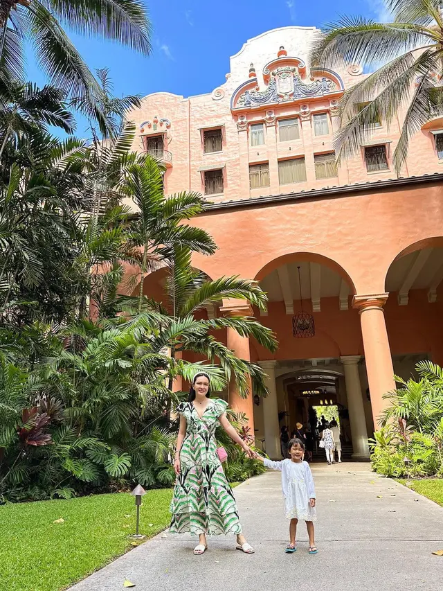 Shandy Aulia di Hawaii (Instagram/shandyaulia)