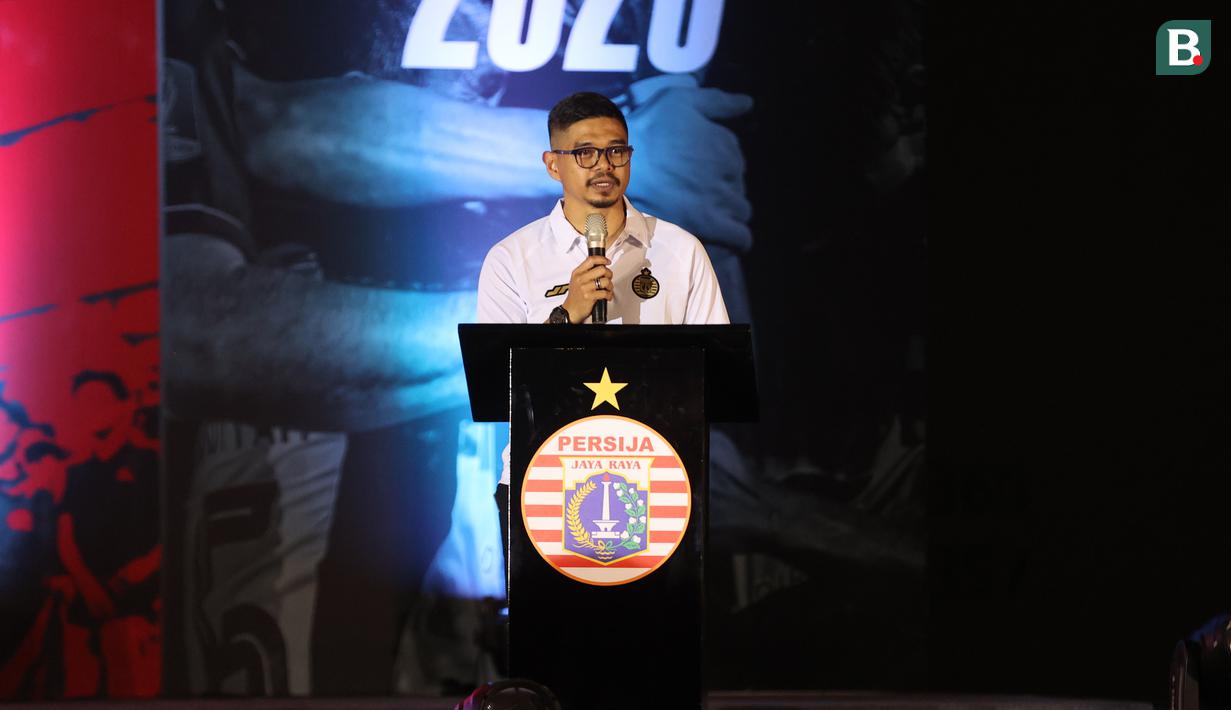 <p>Manajer Persija Jakarta, Bambang Pamungkas memimpin langsung peluncuran skuad Dan memanggil&nbsp;satu per satu penggawa Macan Kemayoran untuk naik ke panggung yang dilaksanakan&nbsp;di Jakarta International Stadium (JIS), Rabu (7/8/2024) malam WIB.</p>