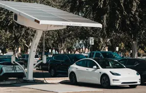 Umur Mobil Listrik Hanya 10 Tahun? Ini Fakta dan Cara Memperpanjangnya