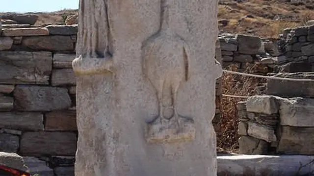 Reruntuhan Kuil Dionysus, Yunani