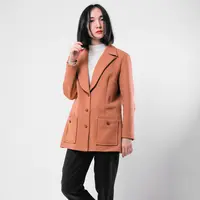 ilustrasi perempuan/Photo by Azamat Zhanisov on Unsplash