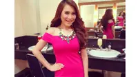 Orangtua Haramkan Ayu Ting Ting Ucapkan Selamat Valentine
