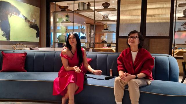 Anggun C. Sasmi dan Grace Tahir. (Foto: Wayan Diananto)