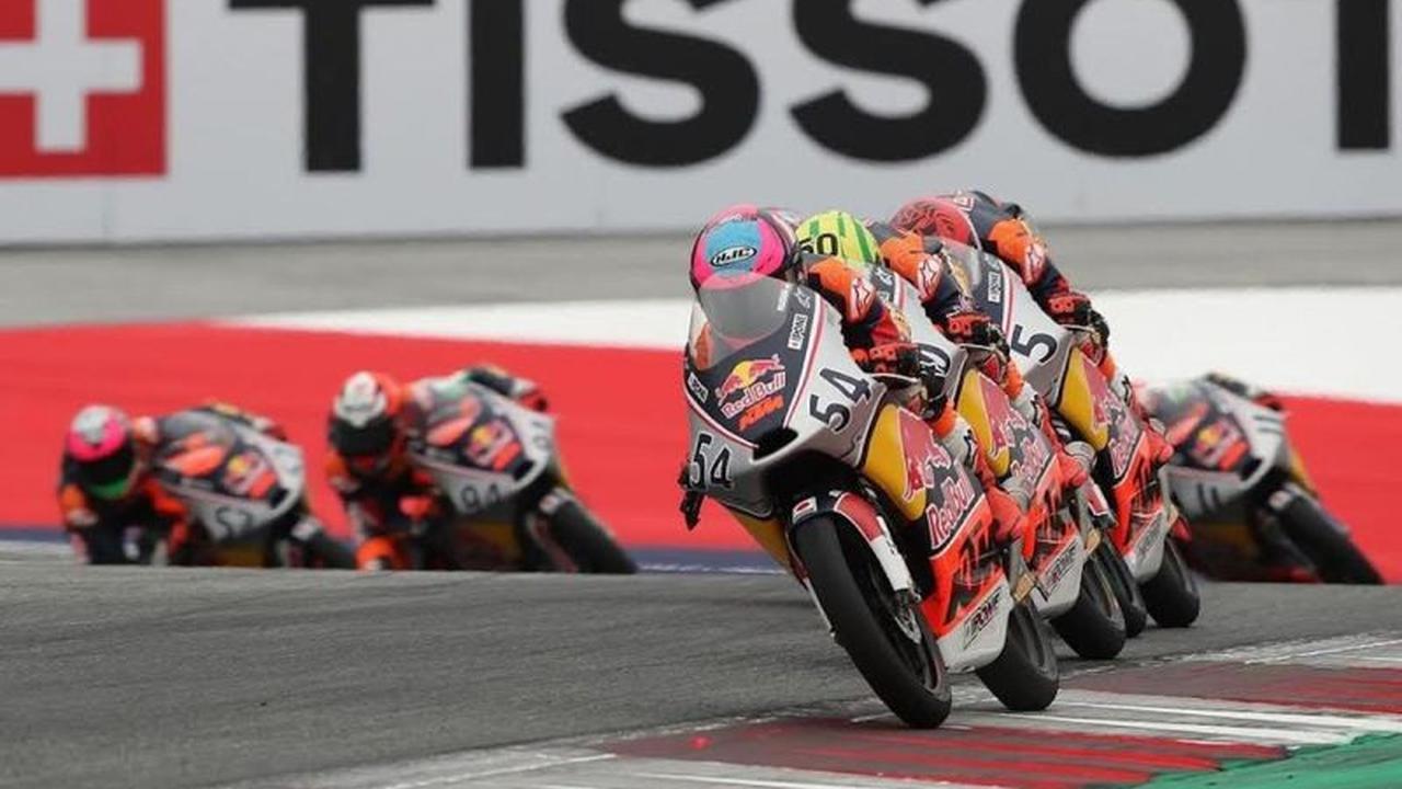 Drama di Misano! Brian Uriarte Juara Red Bull Rookies Cup 2025 Setelah Veda Pratama DNF, Perebutan Runner-up Sengit